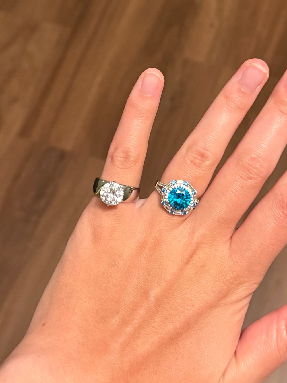 Women’s rings, costume jewelry